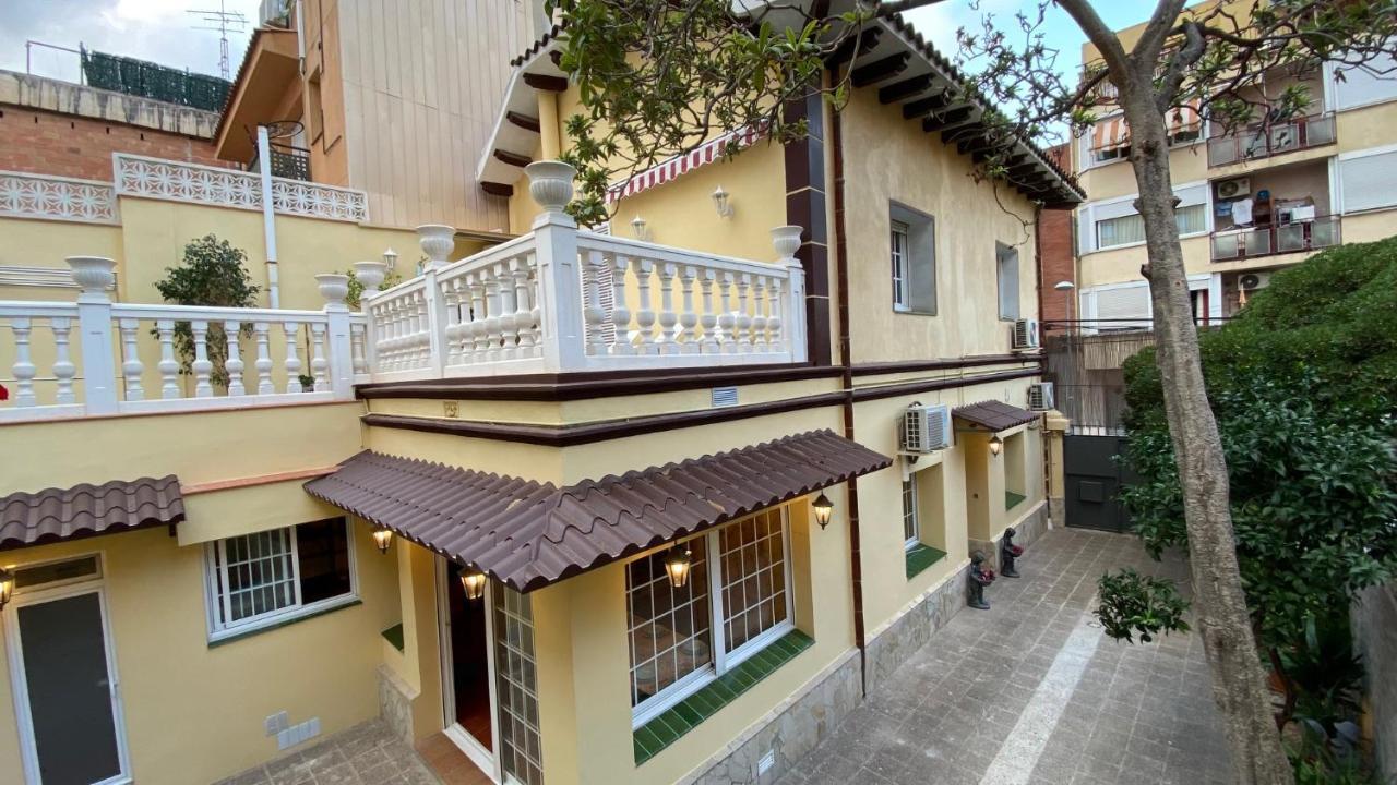 Casa Flores Del Mediterraneo Бадалона Экстерьер фото